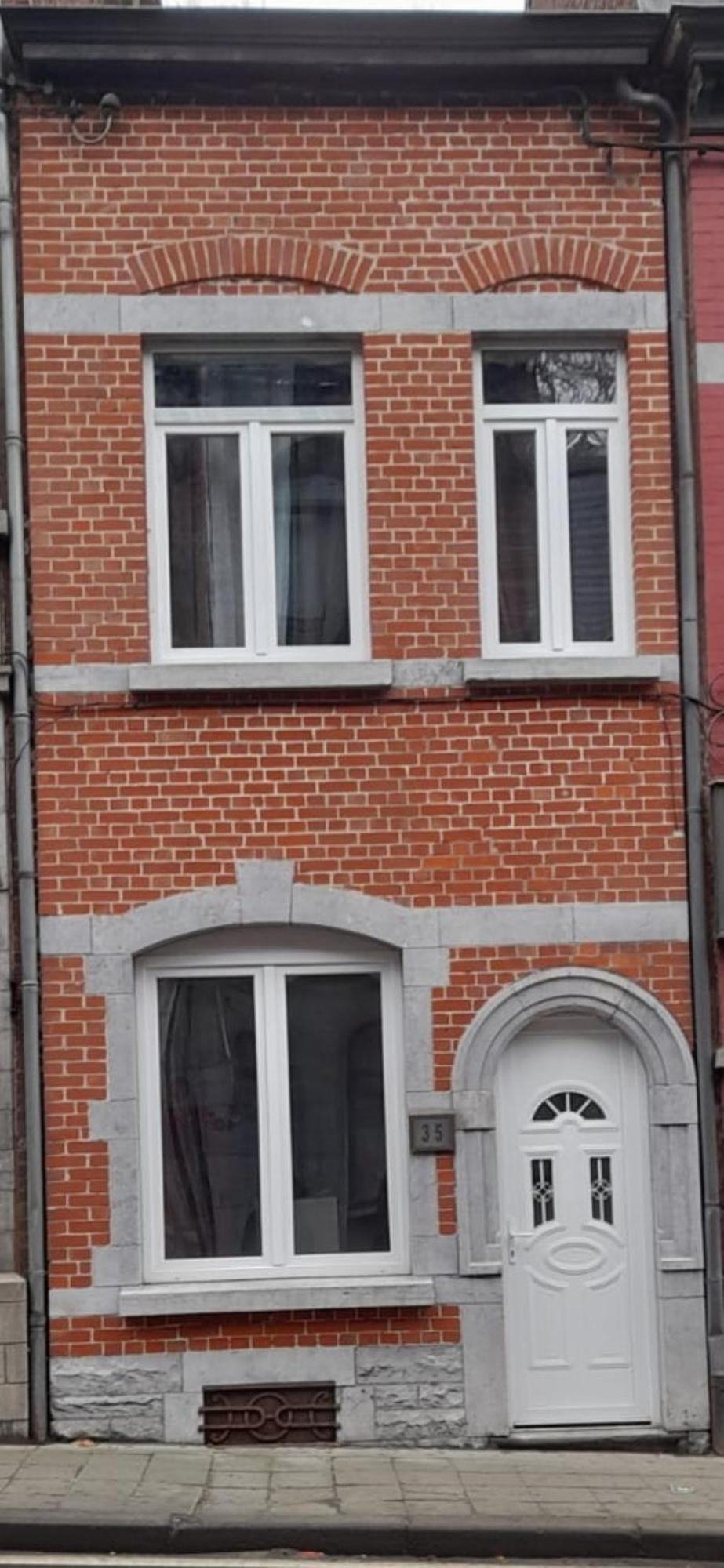 Maison Fontaine Du Saxophone ดีน็อง ภายนอก รูปภาพ